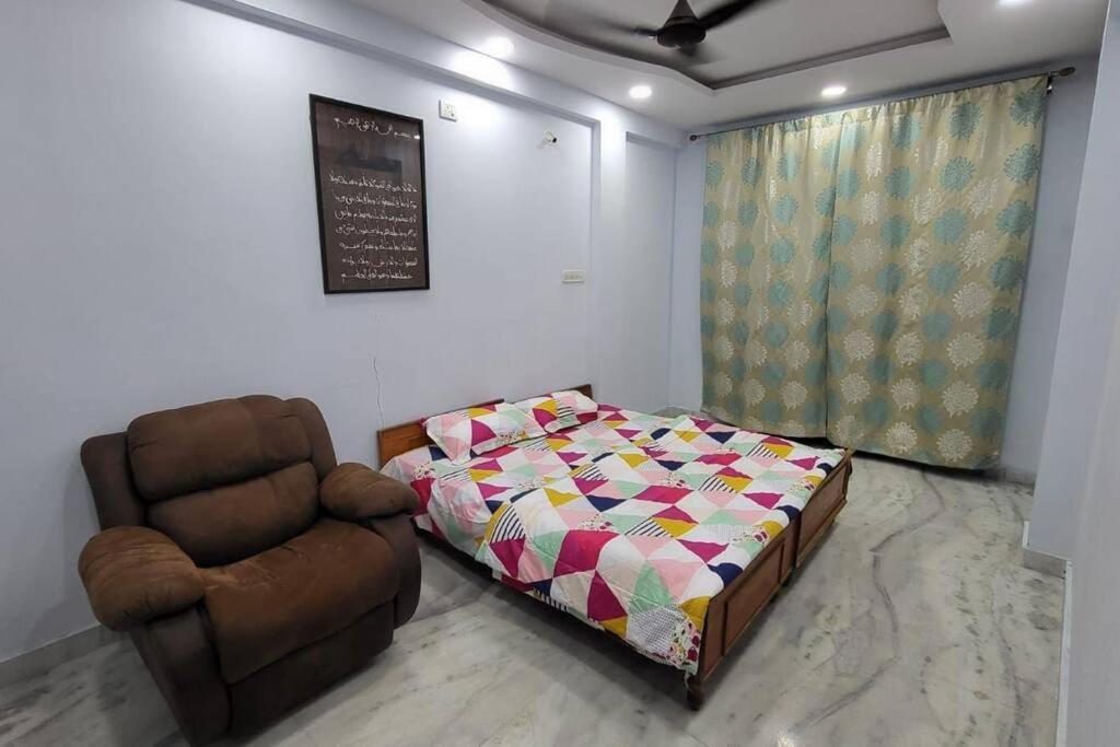 Paramount Cozy Hyderabad Exterior foto